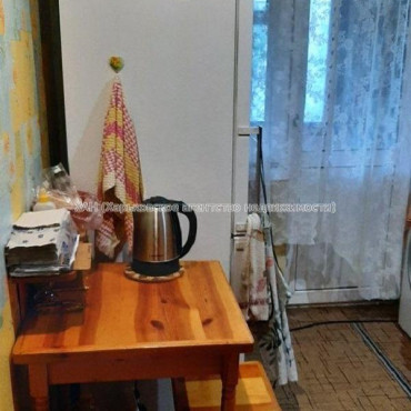 Продам квартиру, Непокоренных ул. , 2 кім., 43.50 м², советский ремонт 