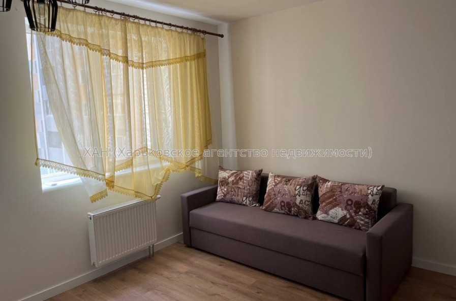 Продам квартиру, Домостроительная ул. , 1  ком., 50 м², капитальный ремонт 