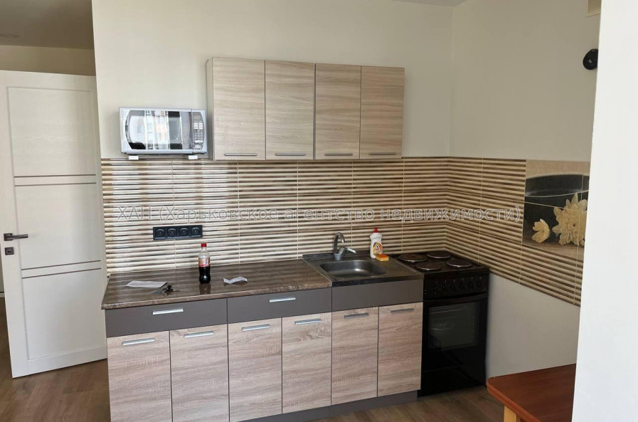 Продам квартиру, Домостроительная ул. , 1  ком., 50 м², капитальный ремонт 