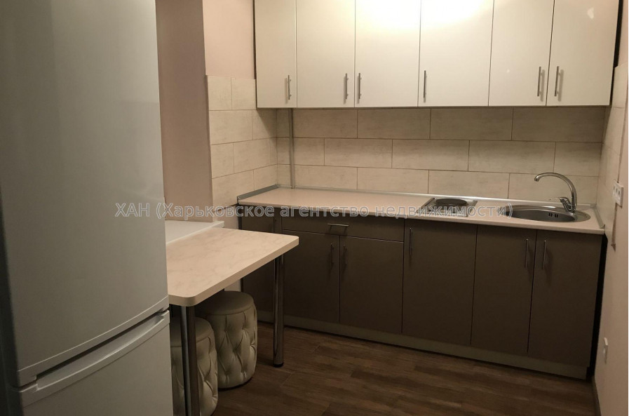 Продам квартиру, Кооперативная ул. , 1  ком., 30 м², евроремонт 