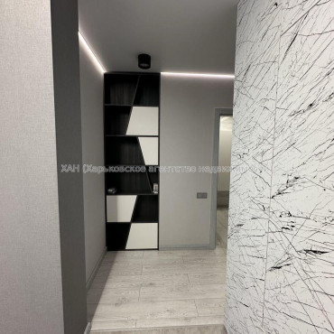 Продам квартиру, Победы просп. , 2 кім., 82 м², авторский дизайн 