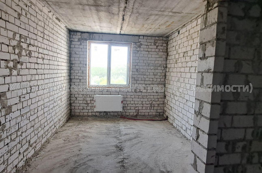 Продам квартиру, Шевченковский пер. , 1  ком., 38 м², без внутренних работ 
