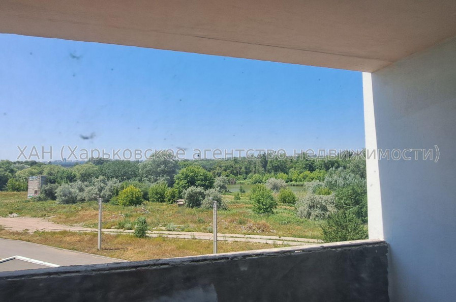Продам квартиру, Шевченковский пер. , 1  ком., 38 м², без внутренних работ 
