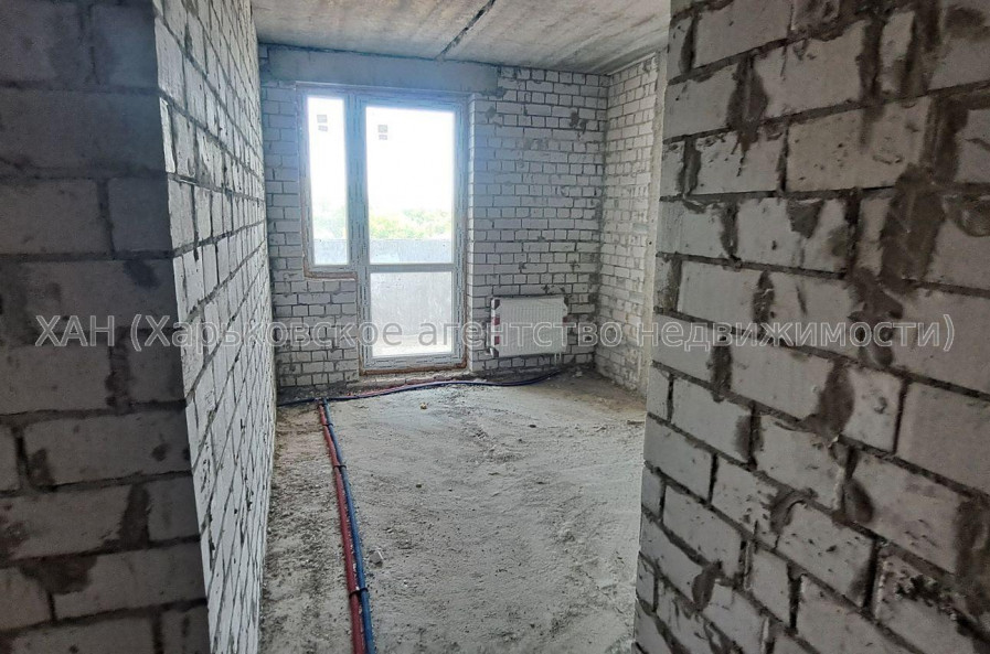 Продам квартиру, Шевченковский пер. , 1  ком., 38 м², без внутренних работ 