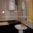 Продам квартиру, Пластичный пер. , 4 кім., 93 м², капитальный ремонт 