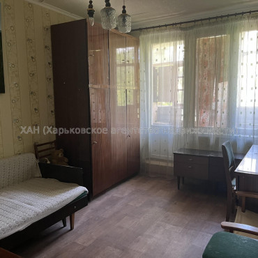 Продам квартиру, Непокоренных ул. , 20/321 , 3 кім., 66 м², косметический ремонт 