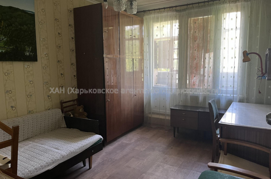 Продам квартиру, Непокоренных ул. , 20/321 , 3  ком., 66 м², косметический ремонт 