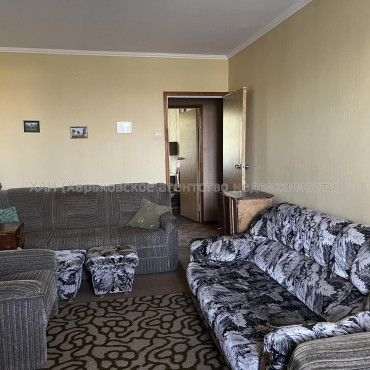 Продам квартиру, Непокоренных ул. , 20/321 , 3 кім., 66 м², косметический ремонт 