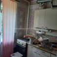 Продам квартиру, Защитников Неба ул. , 35 , 2  ком., 43 м², советский ремонт 