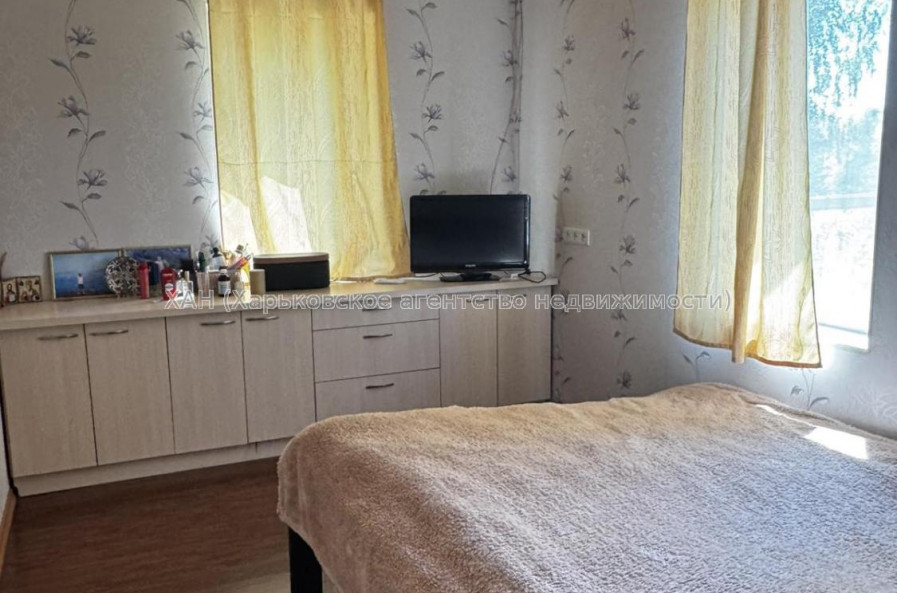 Продам будинок, Веселый пер. , 65 м², 6 соток, косметический ремонт 