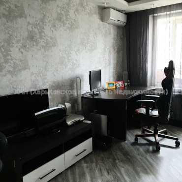 Продам квартиру, Гвардейцев Широнинцев ул. , 44 , 3  ком., 69 м², евроремонт 