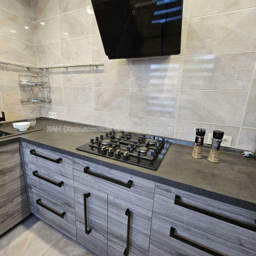 Продам квартиру, Гвардейцев Широнинцев ул. , 44 , 3  ком., 69 м², евроремонт 