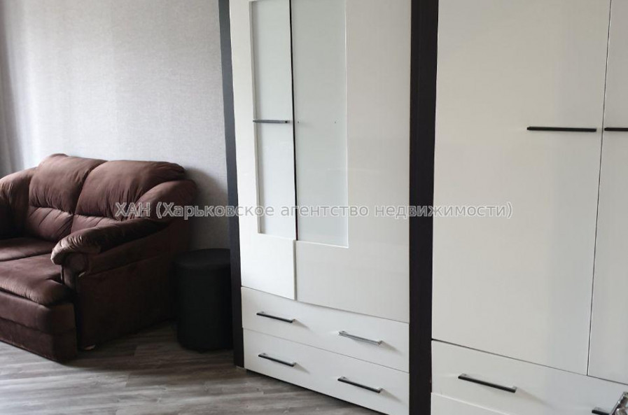 Продам квартиру, Гвардейцев Широнинцев ул. , 44 , 3  ком., 69 м², евроремонт 