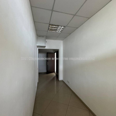 Здам нежитлову нерухомість, офис в офисном центре , 3 кім., 160 м², евроремонт 