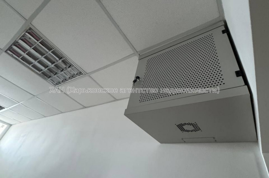 Здам нежитлову нерухомість, офис в офисном центре , 3 кім., 160 м², евроремонт 