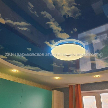 Продам квартиру, Саперная ул. , 4  ком., 83 м², авторский дизайн 