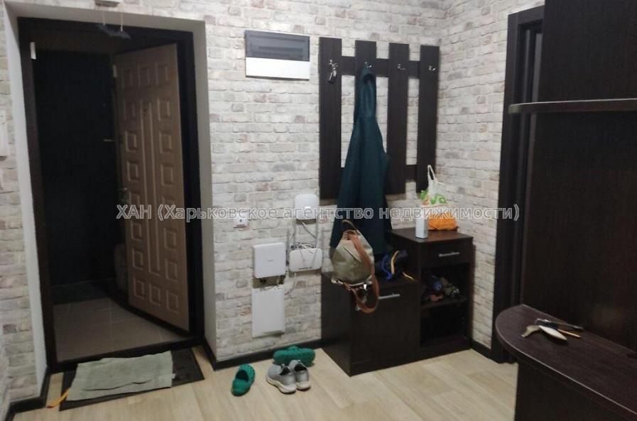 Продам квартиру, Победы просп. , 1 кім., 43.70 м², капитальный ремонт 