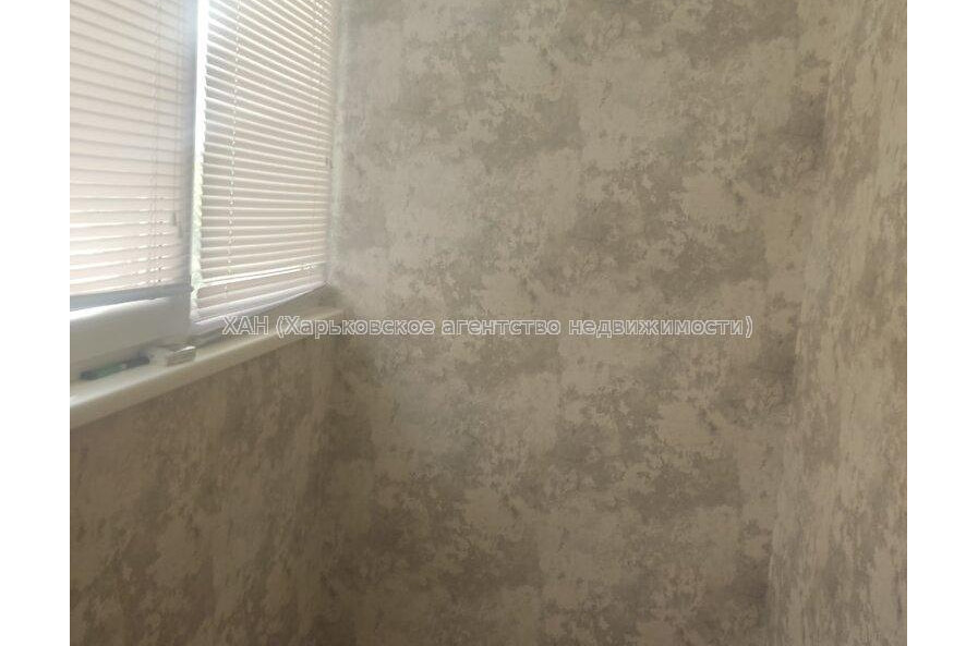 Продам квартиру, Победы просп. , 1 кім., 43.70 м², капитальный ремонт 