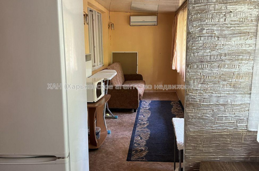 Продам квартиру, Бучмы ул. , 2 кім., 57 м², косметический ремонт 