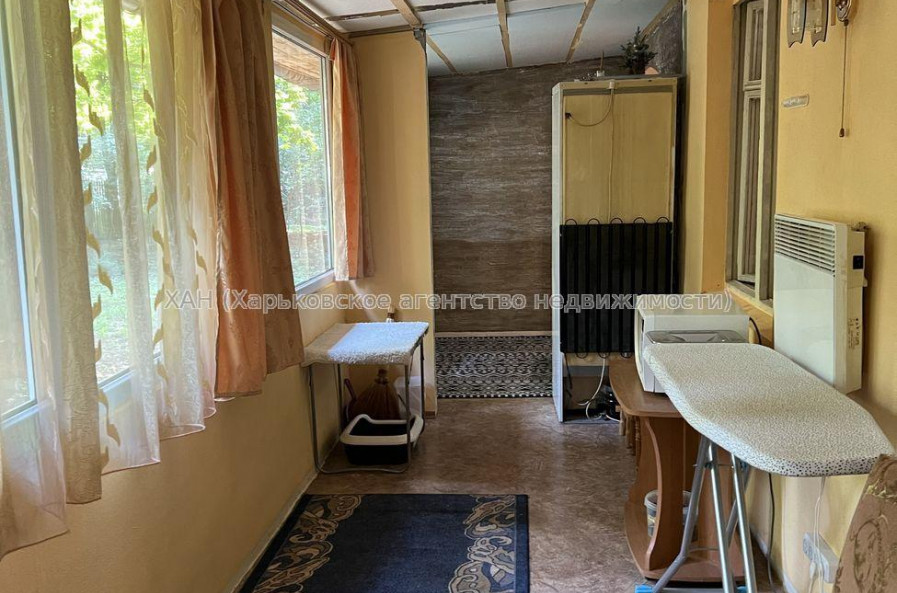 Продам квартиру, Бучмы ул. , 2 кім., 57 м², косметический ремонт 