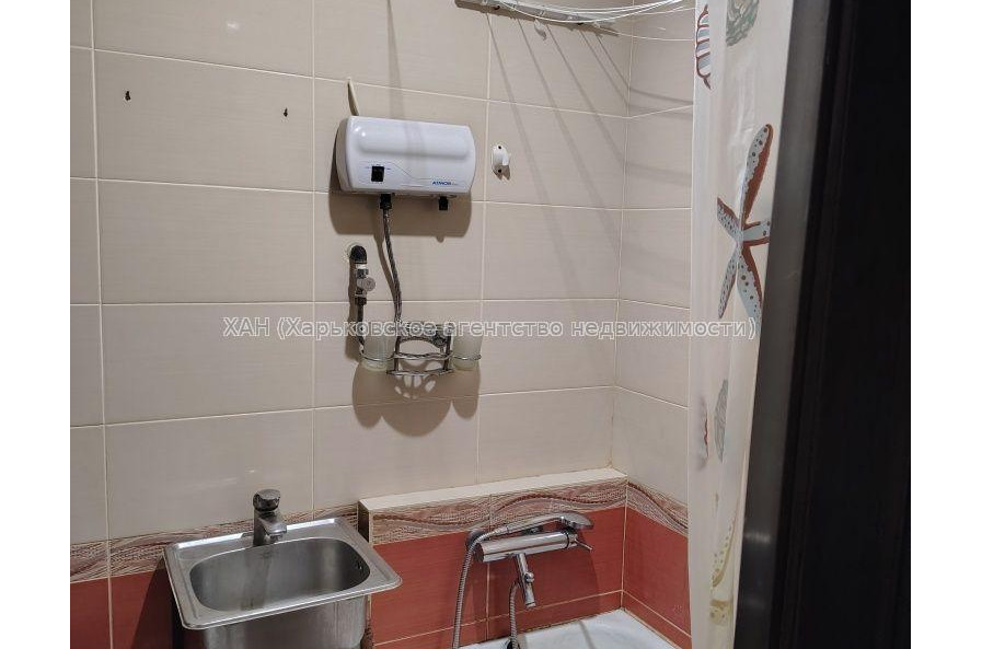 Продам квартиру, Каркача Ивана бульв. , 1  ком., 17 м², косметический ремонт 