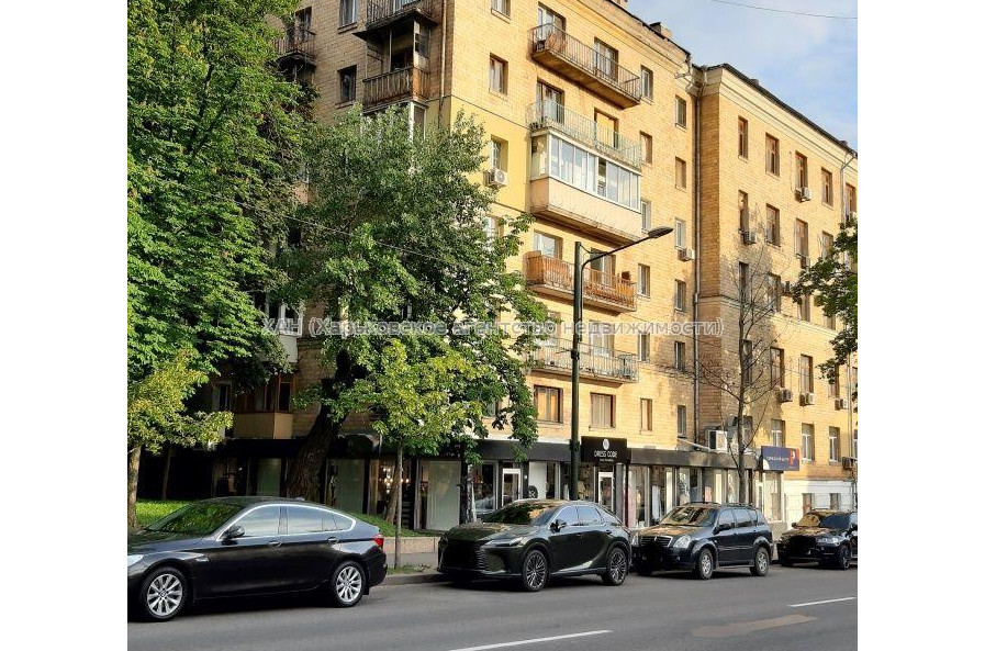 Продам квартиру, Григория Сковороды ул. , 2 кім., 47 м², советский ремонт 