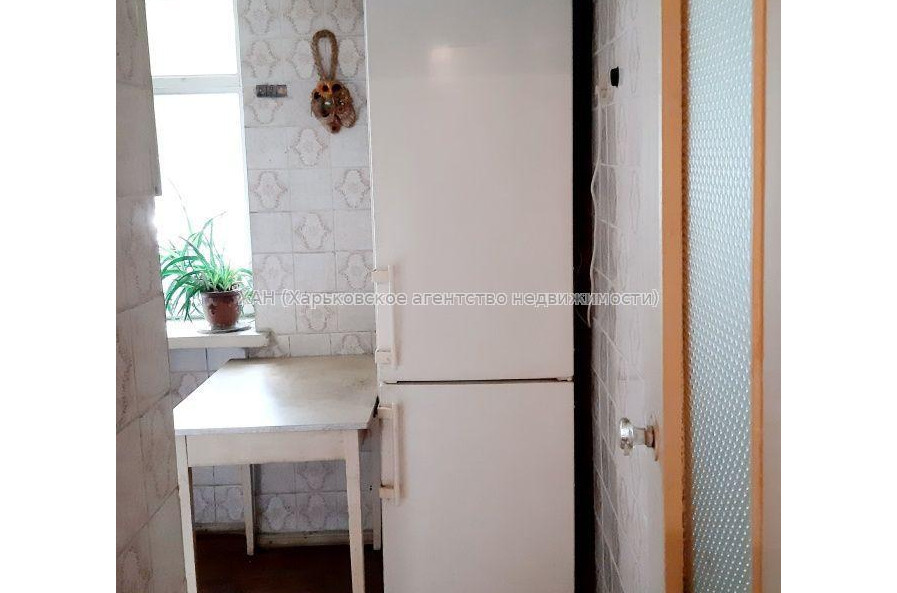 Продам квартиру, Григория Сковороды ул. , 2 кім., 47 м², советский ремонт 