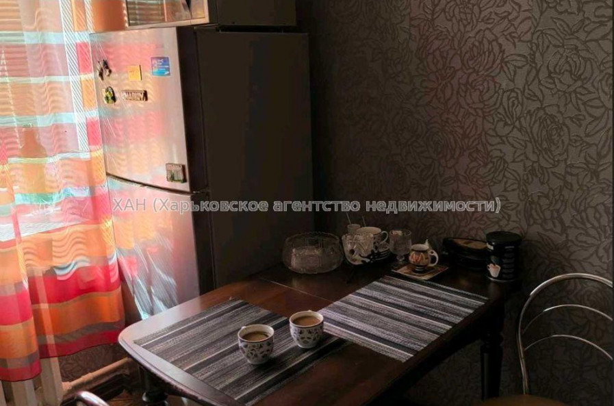 Продам квартиру, Генерала Момота ул. , 1 кім., 31 м², косметический ремонт 