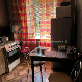 Продам квартиру, Генерала Момота ул. , 1 кім., 31 м², косметический ремонт