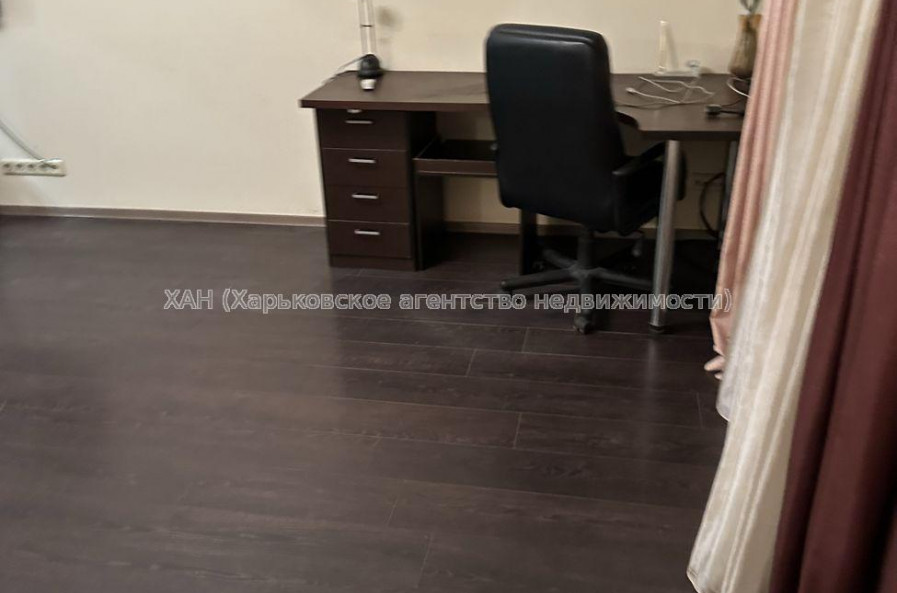 Продам квартиру, Старицкого ул. , 23А , 1 кім., 52 м², евроремонт 