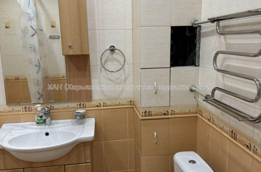 Продам квартиру, Старицкого ул. , 23А , 1 кім., 52 м², евроремонт 