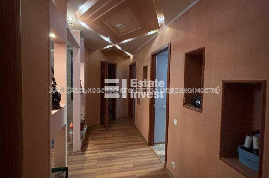 Продам квартиру, Гвардейцев Широнинцев ул. , 46 , 3 кім., 70 м², евроремонт 