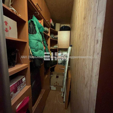 Продам квартиру, Гвардейцев Широнинцев ул. , 46 , 3  ком., 70 м², евроремонт 