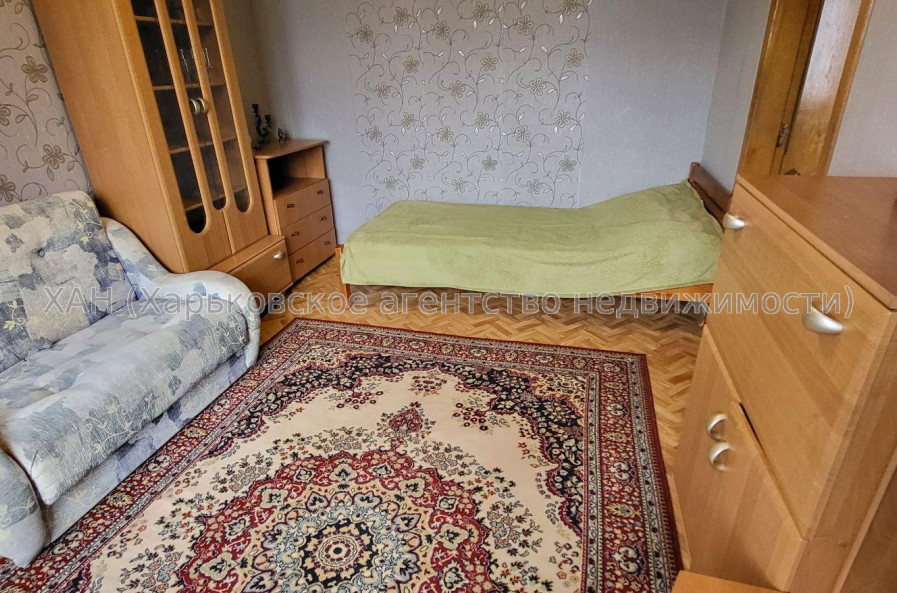 Продам квартиру, Борзенко Сергея ул. , 1  ком., 26 м², косметический ремонт 