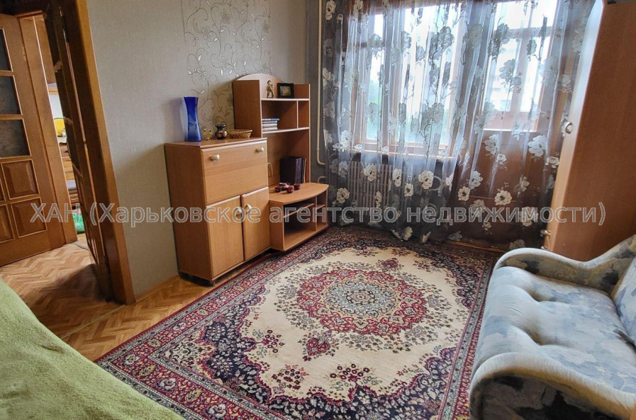 Продам квартиру, Борзенко Сергея ул. , 1  ком., 26 м², косметический ремонт 