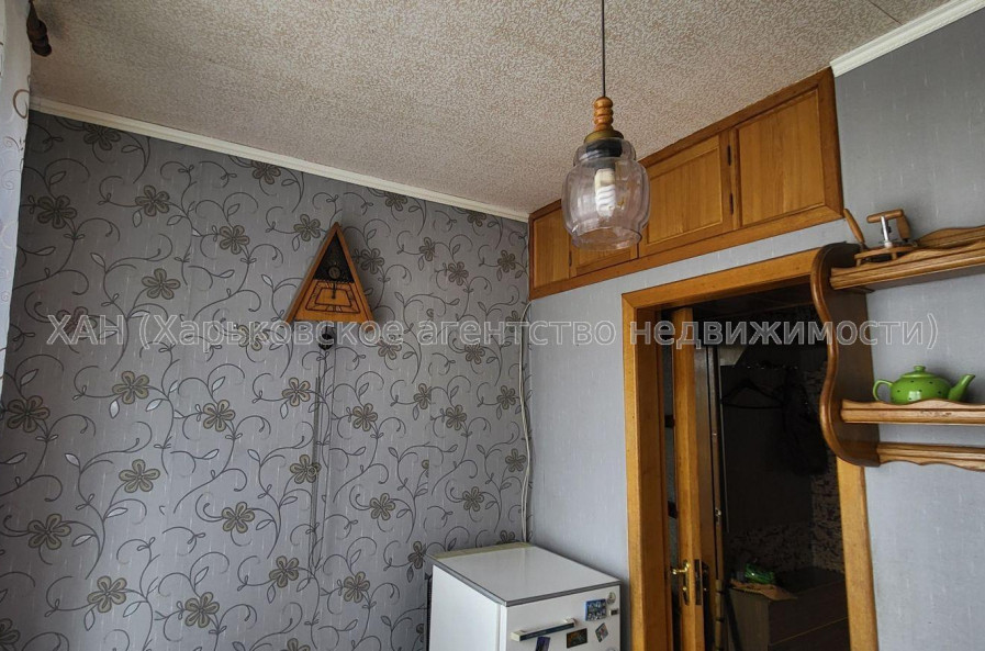 Продам квартиру, Борзенко Сергея ул. , 1  ком., 26 м², косметический ремонт 