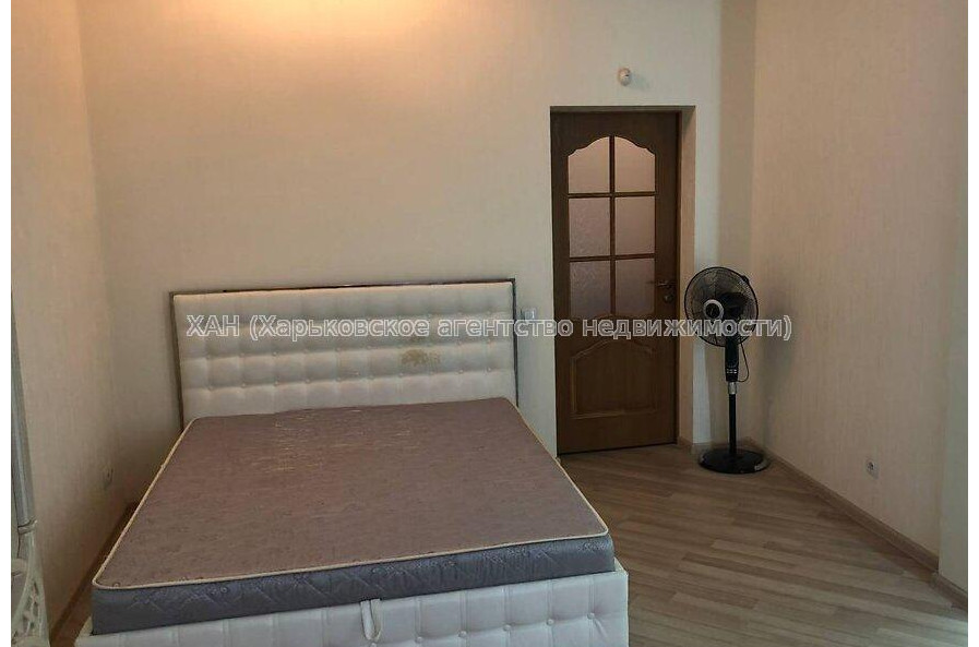 Продам квартиру, Благовещенская ул. , 3  ком., 60 м², капитальный ремонт 