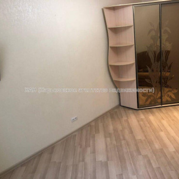 Продам квартиру, Благовещенская ул. , 3  ком., 60 м², капитальный ремонт 