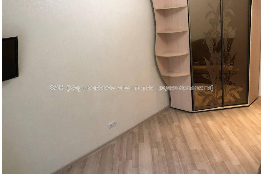 Продам квартиру, Благовещенская ул. , 3  ком., 60 м², капитальный ремонт 
