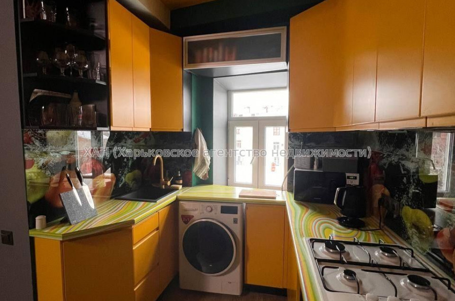 Продам квартиру, Багалия ул. , 2  ком., 60 м², евроремонт 