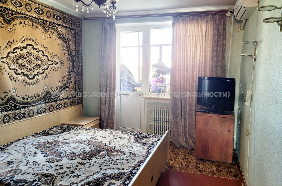 Продам квартиру, 3  ком., 68 м², советский ремонт 