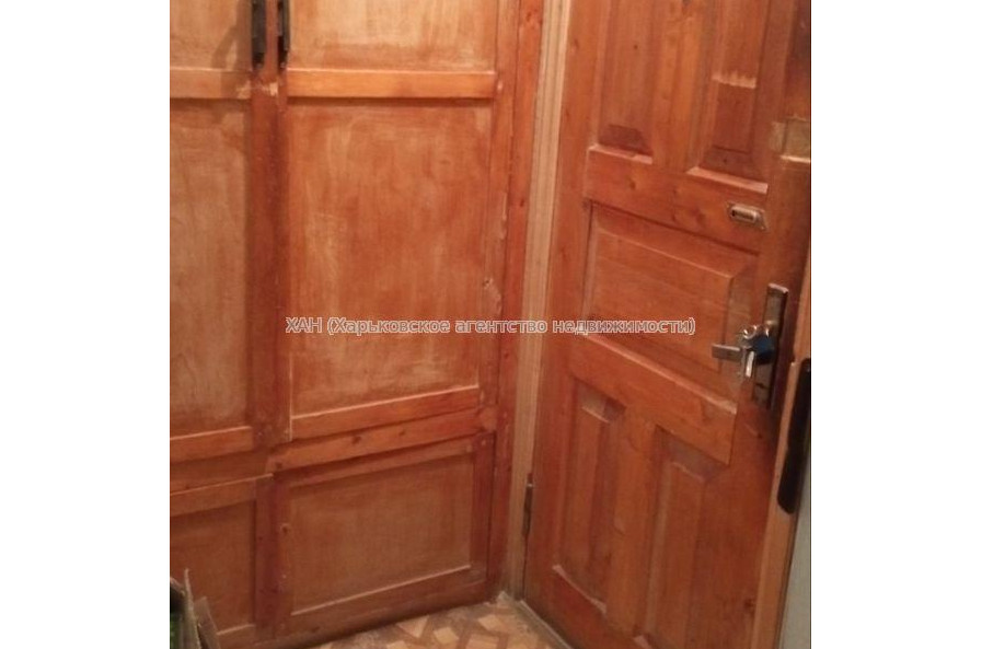 Продам квартиру, Ковтуна ул. , 1 кім., 40 м², косметический ремонт 