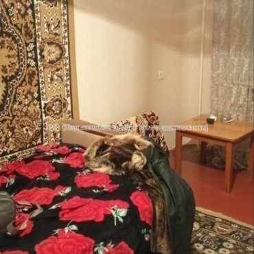 Продам квартиру, Ковтуна ул. , 1 кім., 40 м², косметический ремонт 