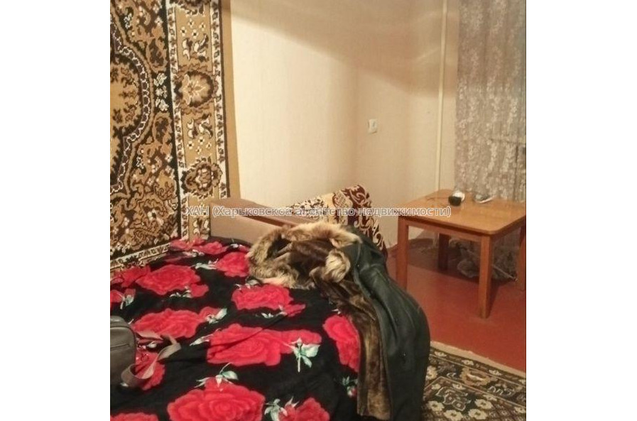 Продам квартиру, Ковтуна ул. , 1 кім., 40 м², косметический ремонт 