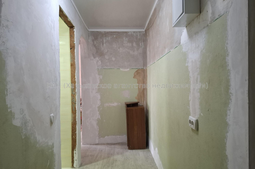 Продам квартиру, Большая Панасовская ул. , 224 , 1  ком., 32.80 м², капитальный ремонт 