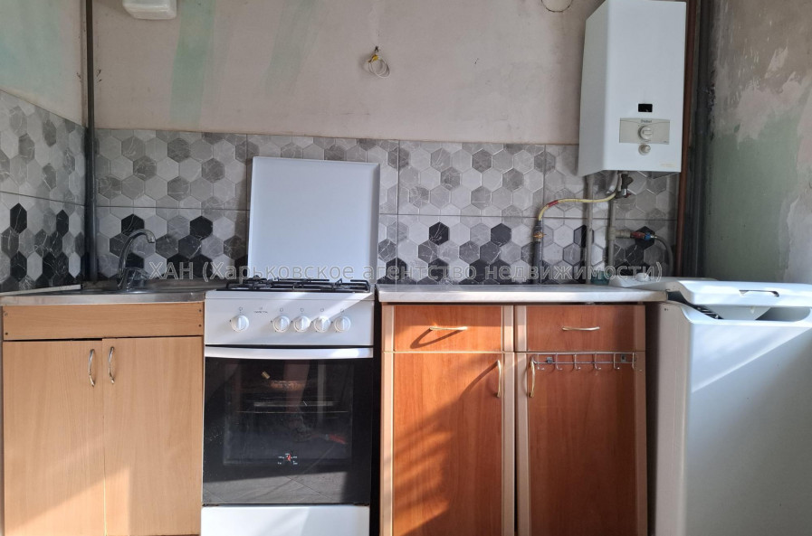 Продам квартиру, Большая Панасовская ул. , 224 , 1  ком., 32.80 м², капитальный ремонт 