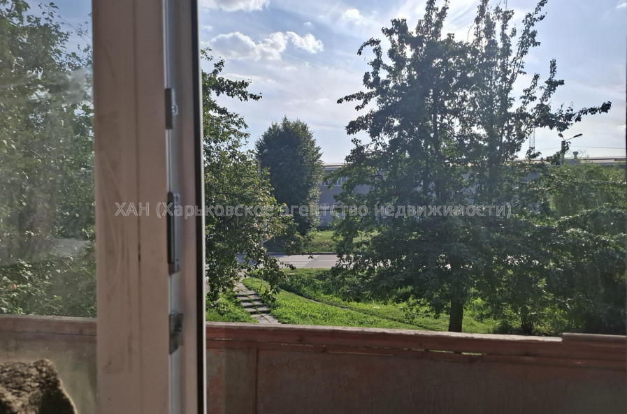Продам квартиру, Большая Панасовская ул. , 224 , 1  ком., 32.80 м², капитальный ремонт 