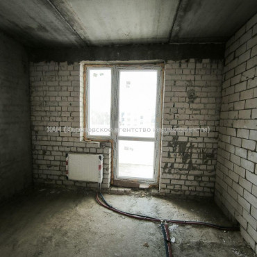 Продам квартиру, Мира ул. , 1 кім., 36 м², без внутренних работ 