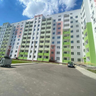 Продам квартиру, Мира ул. , 1  ком., 36 м², без внутренних работ 