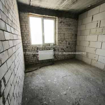 Продам квартиру, Мира ул. , 1  ком., 36 м², без внутренних работ 